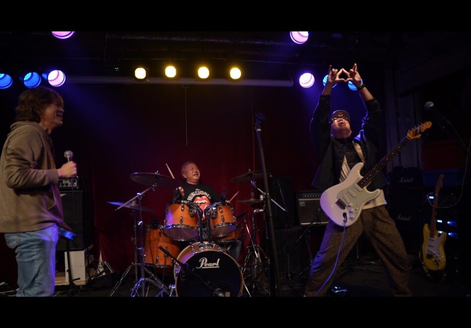 11/11はベースの日♪早くも11月半ばかいな(;^_^A